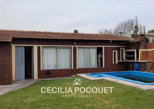 Casa En Venta En Ciudad Evita 2 Viviendas Oportunidad