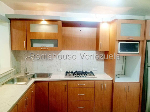 Gisselle Lobo Tiene En Venta Hermoso Apartamento Remodelado Al Oeste De Barquisimeto Posee 3 Habitaciones 2 Baños Con Todos Los Servicios Basicos 2 5 1 9 7 0 4