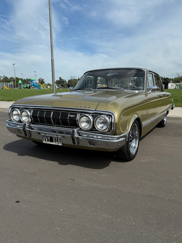 Ford Falcon