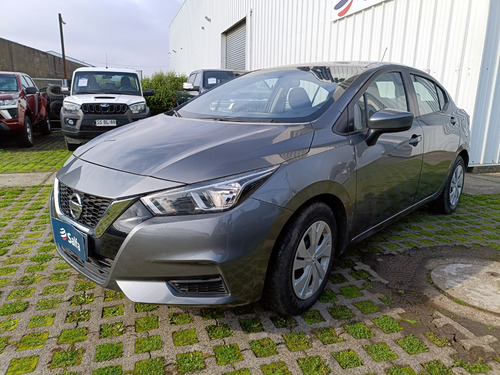 Nissan Versa 1.6 SENSE 4X2 MT 4P