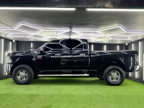 Dodge Ram 5.7 1500 Slt 4x4