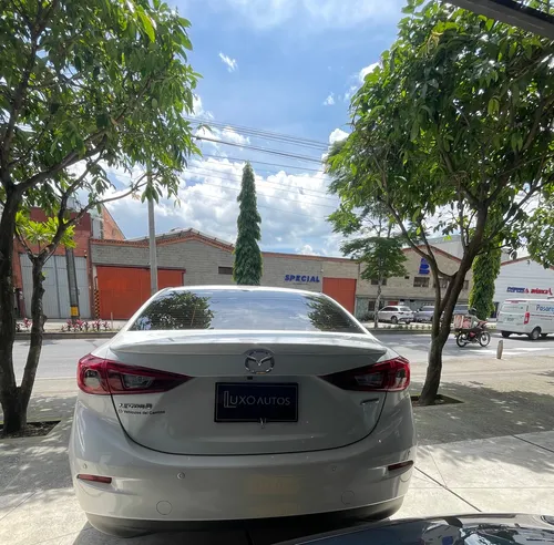 Mazda 3 2.0 Touring At