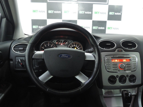 Imagem 10 de 15 de Ford Focus 2.0 Glx Flex Aut. 5p