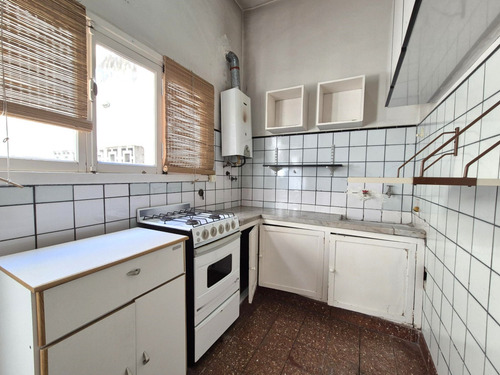Casa En Venta Sobre Lote Propio. Dos Propiedades En Block