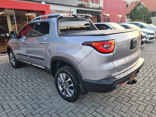 Imagem 9 de 15 de Fiat Toro 2.0 16v Turbo Diesel Volcano 4x4 At9 2020