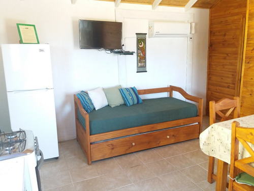 Alquiler En Punta Del Diablo, Rocha.