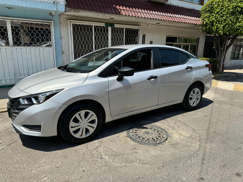 Nissan Versa 1.6 Sense Mt