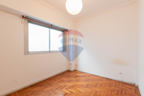 Imagen 10 de 13 de Departamento 2 Amb Venta Balcon, Oportunidad