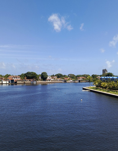 Apartamento En Higuerote Puerto Encantado, Resd. Venecia