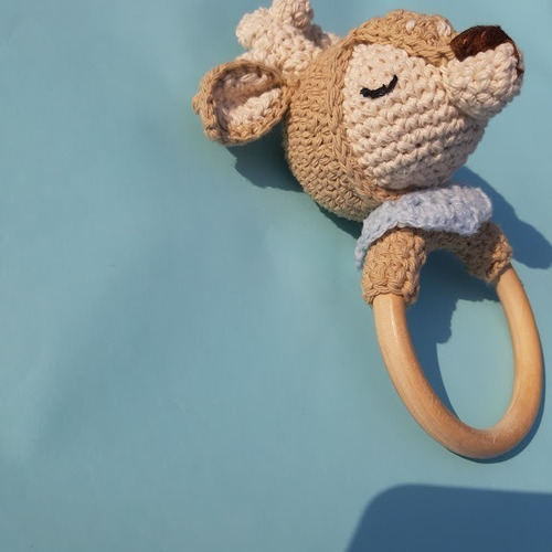 Imagen 5 de 6 de Ciervo Matilda Sonajero Mordillo Tejido A Mano Crochet