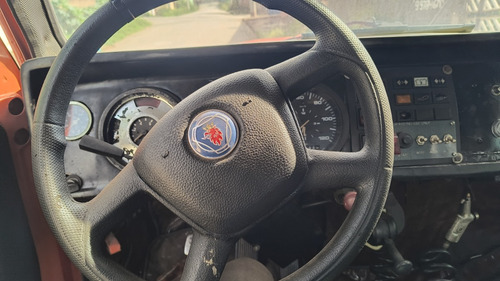 Scania 111 Truck Motor Com Problema.