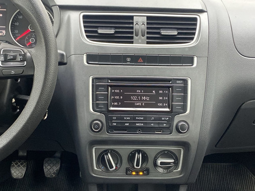 Imagem 14 de 14 de Volkswagen Fox Fox 1.0 Mi Total Flex 8v 5p