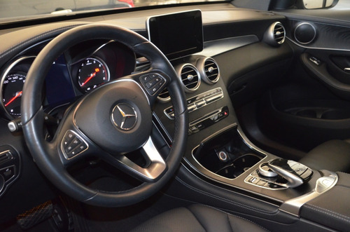 Imagen 9 de 21 de Mercedes Benz Glc250 4matic At 2.0 Fol937