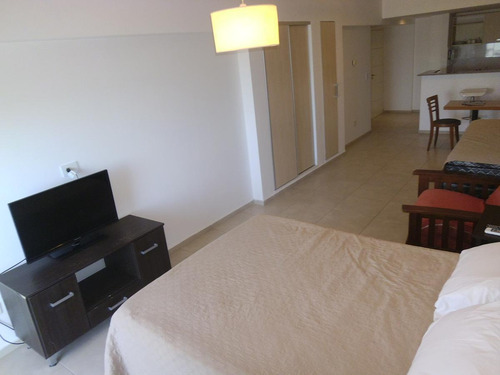 Imagen 4 de 17 de Venta Monoambiente Al Mar Con Balcón. Villa Gesell