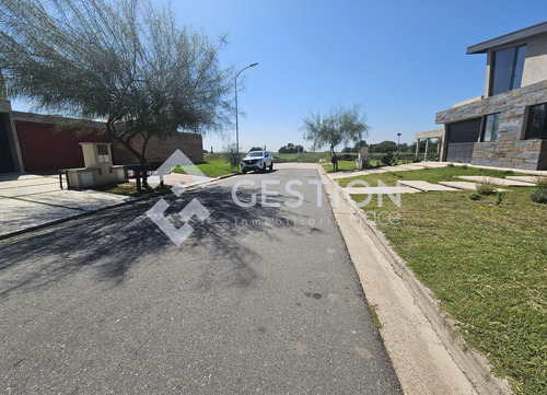 Terreno En Venta En Siete Soles - Parterres
