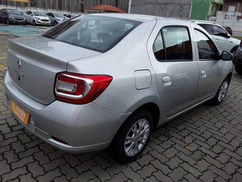 Imagem 8 de 10 de Renault Logan 1.0 12v Sce Flex Zen Manual