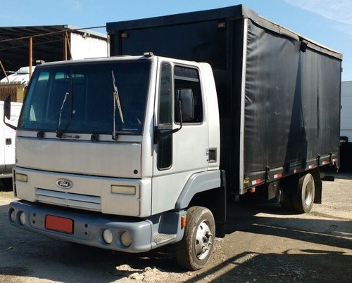 Imagem 2 de 3 de Locação Ford Cargo 815 Ano 2006 Sider