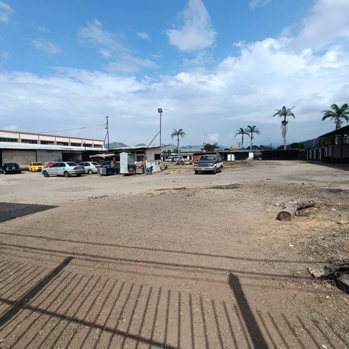 Terreno Industrial De 7,088 M² Con Infraestructuras Variadas, En San Diego, Al Lado De La Samsung, Multimax Y La Ciu A La Altura De La Autopista Regional Del Centro Rp.