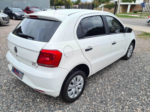 Volkswagen Gol Trend 2017 1.6 Connect 101cv