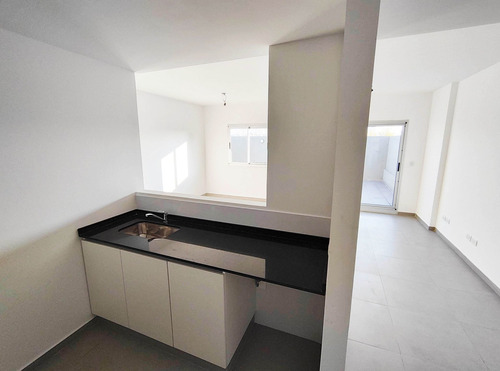 Imagen 7 de 30 de Venta 2 Amb Suite Toilete Terraza Propia Retasado