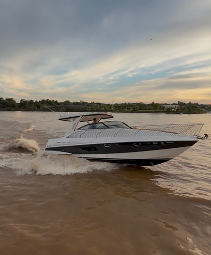 Crucero Klase A 34 Ht Con Volvo Diesel 300 Hp Dp Año 2017