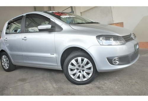 Imagem 3 de 12 de Vw - Volkswagen Fox 1.6 Mi Total Flex 8v 5p