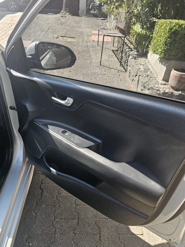 Kia Rio 1.6 Ex Sedan At
