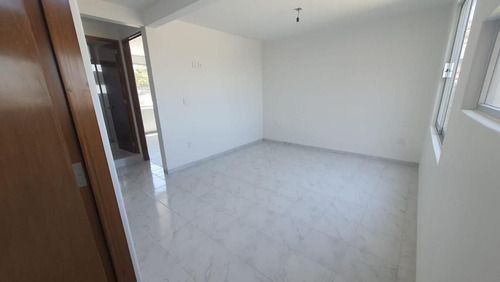 Casa Nueva En Renta En Una Privada De Toluca Con Jardin