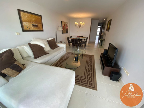 Imagen 2 de 14 de Venta Departamento Punta Del Este