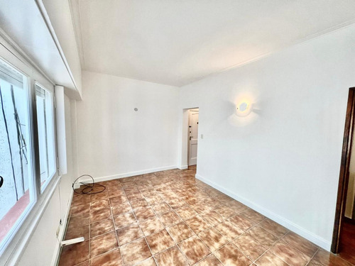 Departamento En Plaza Mitre 3 Amb