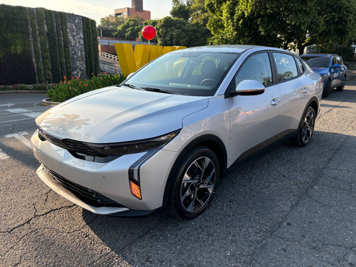 Kia K3 ZENITH