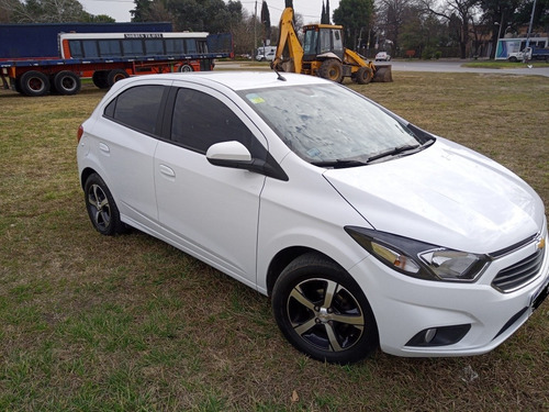 Imagen 1 de 9 de Chevrolet Onix 1.4 Ltz 98cv 2018