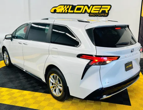 Toyota Sienna 2.5 Hev Platinum