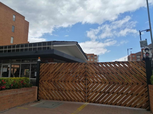 Se Vende Apartamento El Rodeo Madrid 1021