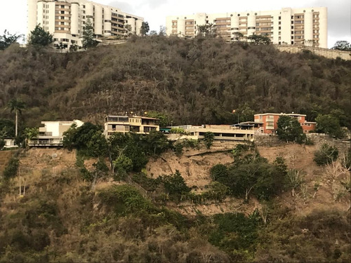 Imagen 17 de 19 de Vendo Apto 400mts2 4h+s/6b+s/4pe Santa Rosa De Lima 9109