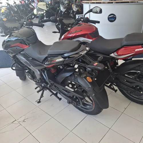 Pulsar Ns 200 Fi 2025