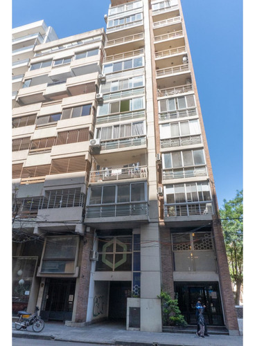 Dto 2 Dormitorios En Barrio Lourdes Con Cochera