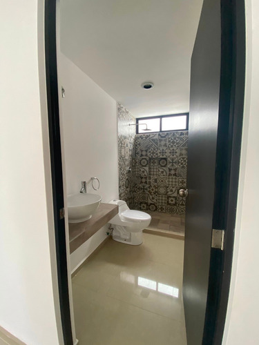 Imagen 5 de 9 de Casa Cerca A Zona Industrial Con 3 Recamaras 3 Baños
