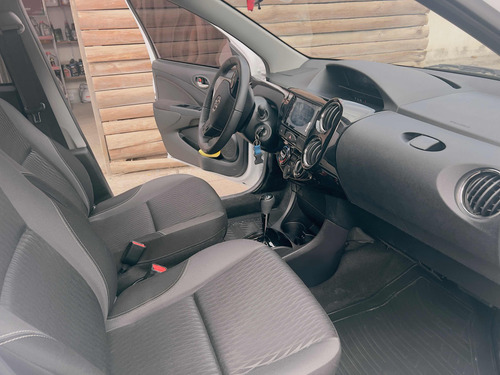 Toyota Etios 1.5 Xls At