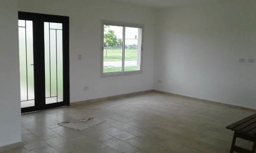 Imagen 23 de 30 de Destacada Casa En Puertos Del Lago Barrio Vistas