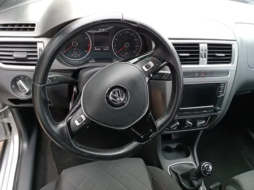 Volkswagen Fox Xtreme 1.6cc Mt Aa 4x2