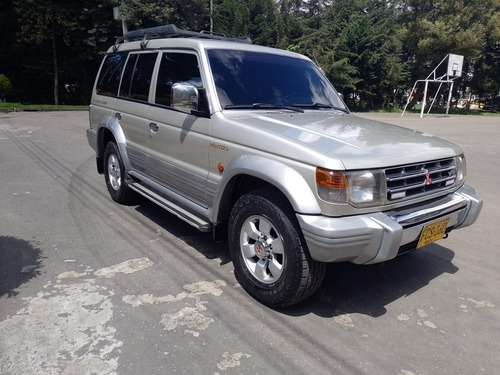 Imagen 7 de 22 de Mitsubishi Montero 2007 3.0 V43 Wagon