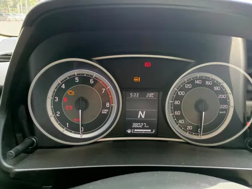 Suzuki Swift 1.2 Dzire At