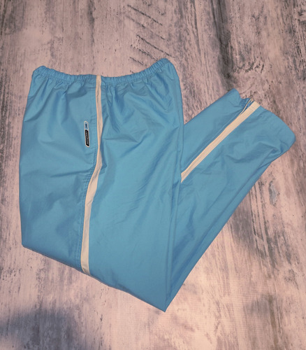 Pantalón Rompeviento Reebok Excelente Estado Noadidas (Usado)