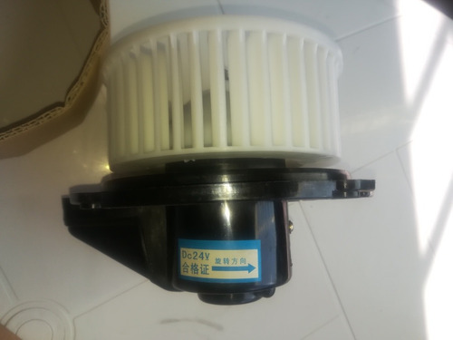 Imagen 1 de 3 de Motor Soplador 24v Aire Acondicionado Jac 1061