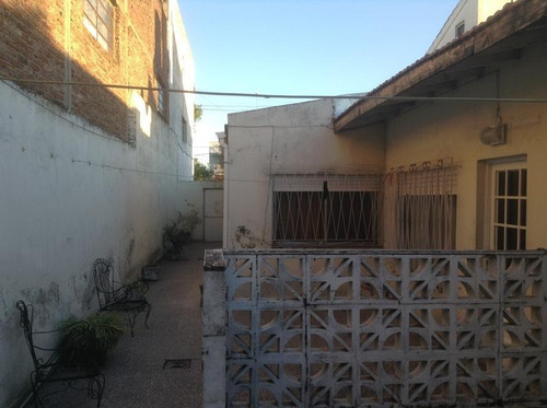 Imagen 12 de 13 de Casa De 3 Amb Con Pileta Y Quincho O Lugar De Guardado -venta -lanus Oeste
