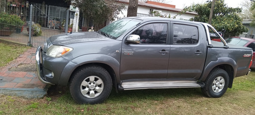 Toyota Hilux 3.0 Tdi Sr Cab Doble 4x2 Doble Airbag
