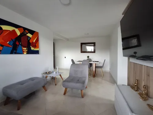 Apartamento En Los Colores Medellin