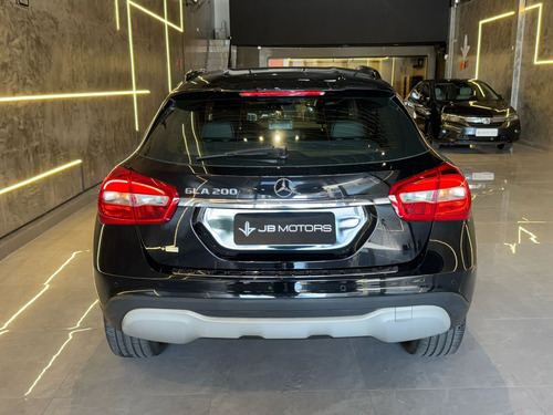 Mercedes-Benz GLA 200 1.6 CGI FLEX STYLE 7G-DCT