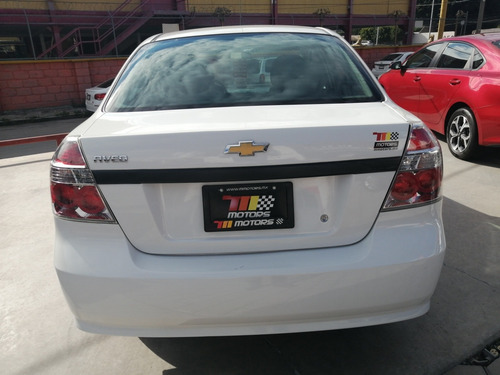 Imagen 10 de 15 de Chevrolet Aveo 2018 1.6 Ls At